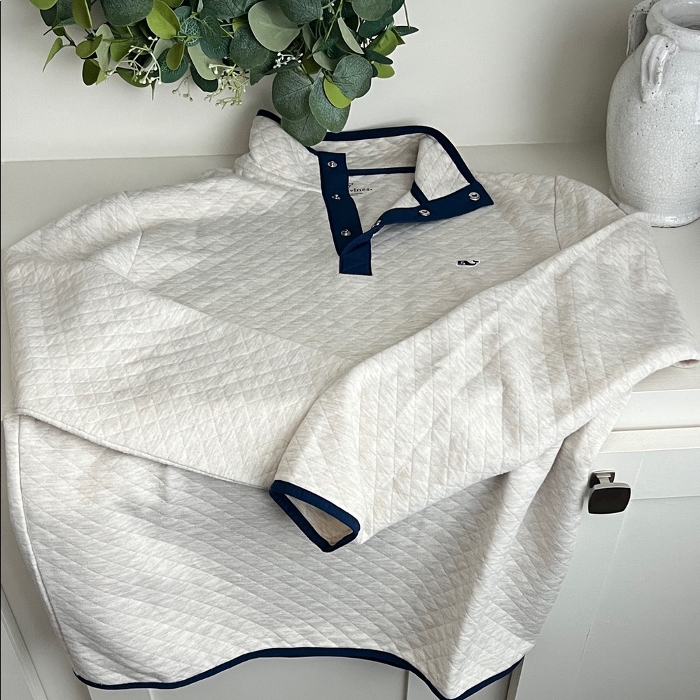 Vineyard Vines Cream and Navy Crewneck Sweater